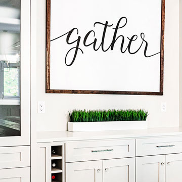 Built-ins in Dining Room